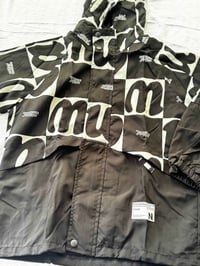 ملابس • قطعة • للبيع