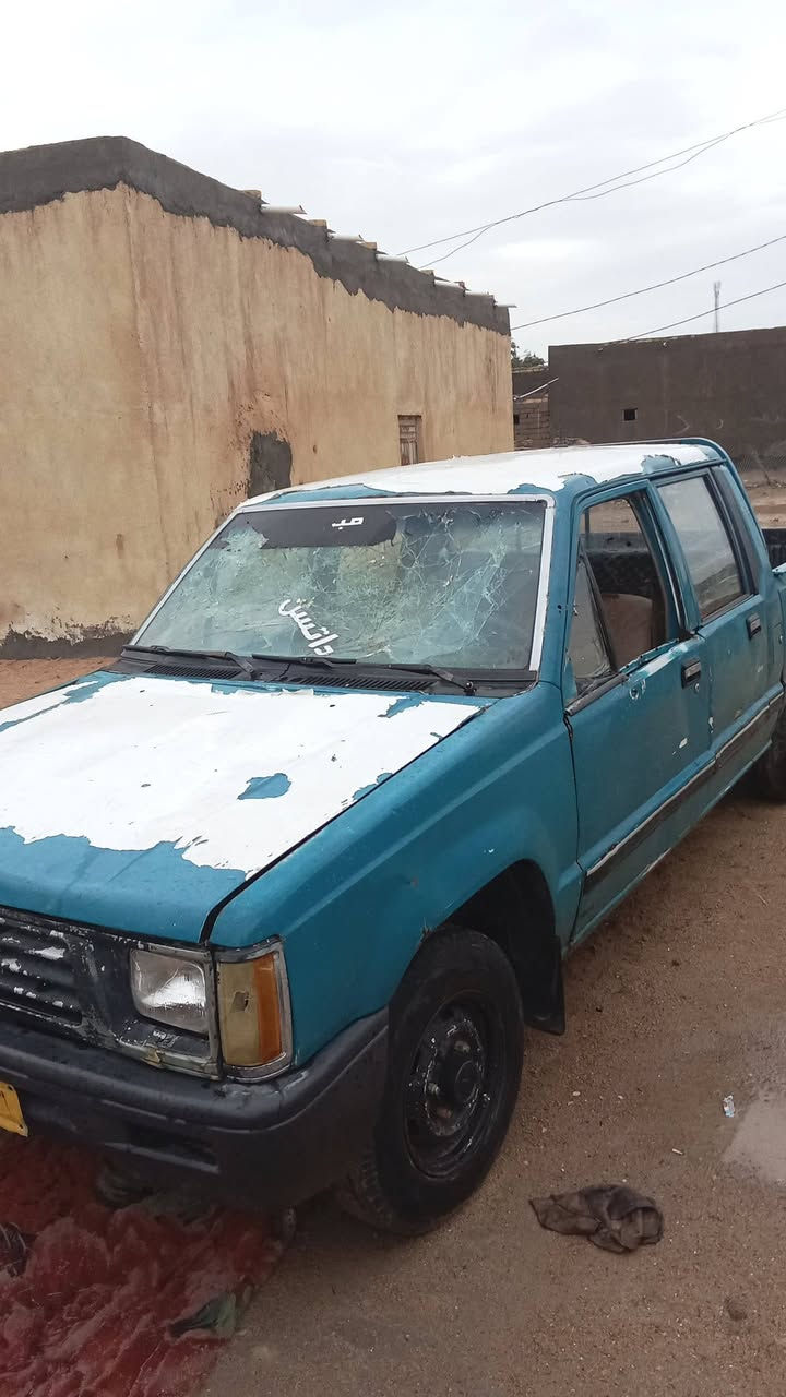 مستي.بوشي.ال.مديل.اربع.وتسعين.     1994 سياره.كيرمكينه.حداديه.كلهه.شقاله
***********
