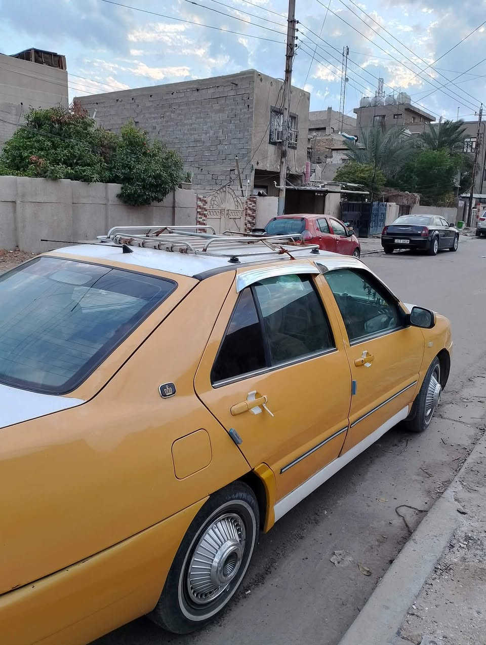 شيري كوين ٢٠١١ رقم انكليزي جاهزه كبل لشارع محور كورلا يارس تبريد شغال مصفره هيئه وغرامات تحويل ثاني يوم
ربع متصرف عليها السعر ٣٧ وبيها مجال بصيط
***********
