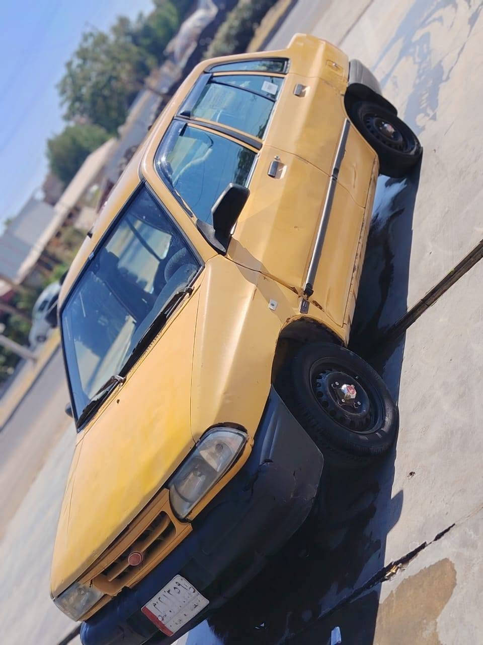 سلام عليكم ساره البيع بدون راعي اكفل سرقه او عشاىرين سياره كير مكينه خير من الله بس صدر تعبان شوي او تايرات اولباقي الكشر كدام عينكم الصور/بغداد حي جهاد.     سعر 12 ورقه او بيه مجال حك جيه   مديل14 سياره رقمي***********.
