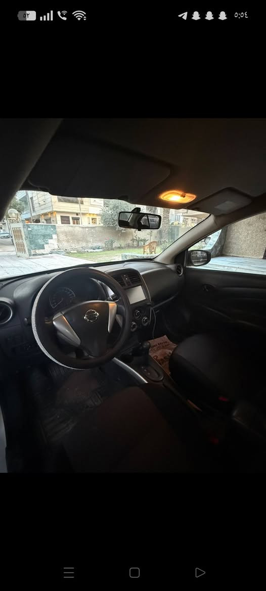 السلام عليكم نيسان سني موديل 2023 السياره مصري ماشيه 53 مكفوله بس بيها حالوب ميبين بس بل سونار تبين سعر 115 أو بيها مجال عنوان السياره زيونه ***********
