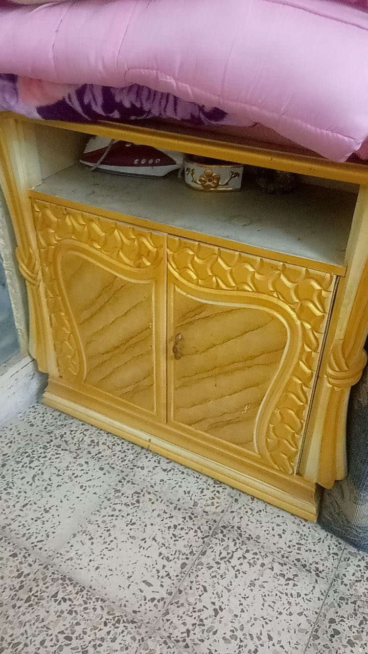 غرفة نوم للبيع مستعمله
شغل عراقي 
خلي سعرك 
بغداد البلديات


**إذا كنت صاحب هذا الإعلان وتريد حذفه لأي سبب، رجاءا أرسل رسالة إلى الدعم الفني**