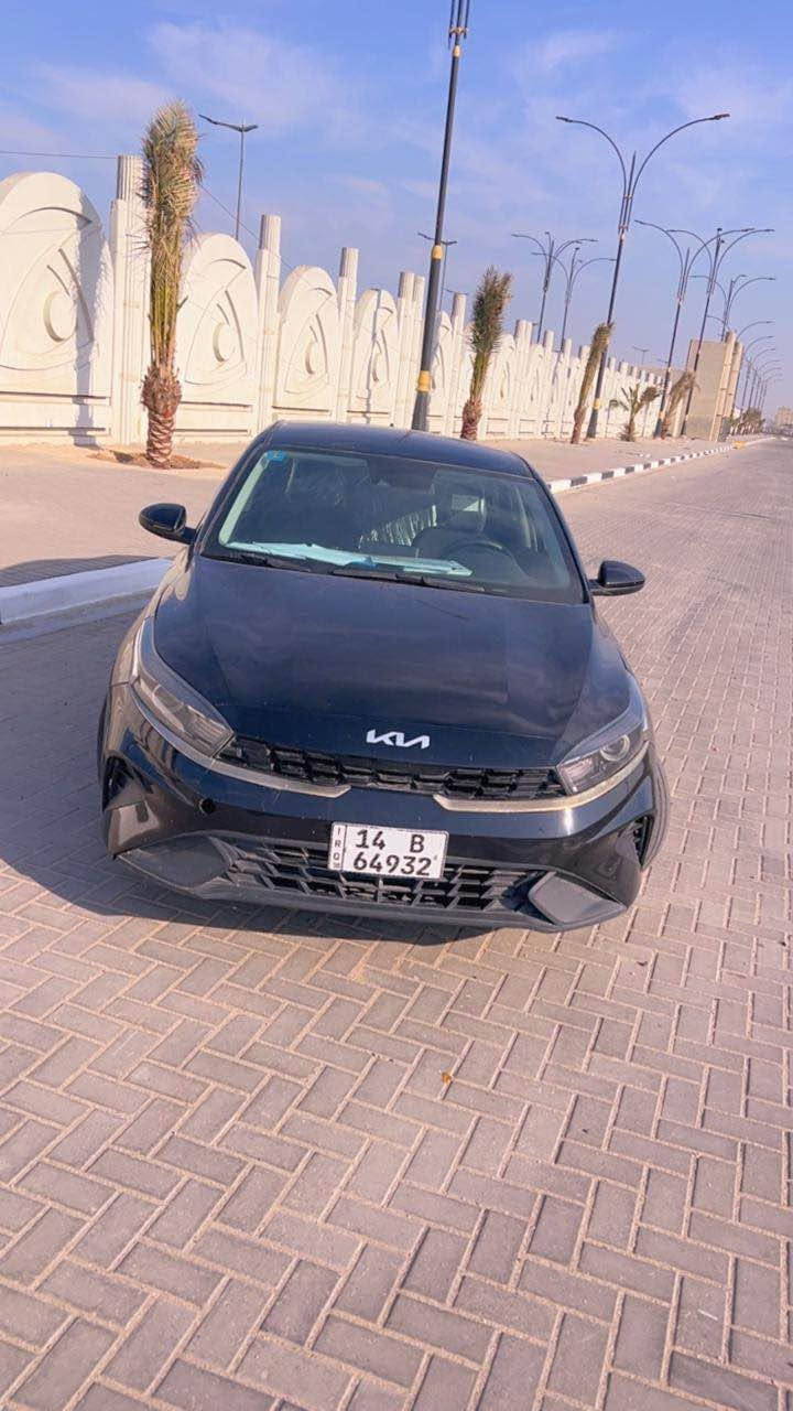 سلام عليكم كيا فورتي موديل 2024مكينه 2000 رقم بصره  معوقينماشيه 60جاملخ وبنيد الحادث موضه بلمنشور السياره شاشه رادرات خلفي امامي مكينه وكير وتبريد وحداديه كلهن كفاله السياره نضيفه استخدام شخصي السعر 140 
العنوان البصره 
الرقم الهادف  *********** Singapore
