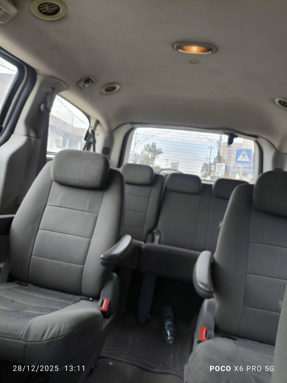 سلام عليكم دوج كرفان ٢٠٠٩
سياره كلين بدون ضربه قطعتين صبغ بدون معجون 
ثلاث قطع تبريد سبعه راكب كشنات بلع سياحي سونارها قديم بس سياره يمنه وعلى حالها تحب تأخذ سونار جديد براحتك سياره كلين
محركها ٣٣٠٠ سته سلندر مكفول لاتنقيص ولاتبخير 
سياره كفاله رقم بغداد دولي السياره بسمنه سنويه لل ٣١
تبريد تدفئه خير من الله سعرها ١١٥ وبيها مجال بسيط أن شاء الله 
مكاني ديالى بعقوبة *********** واتساب فقط
