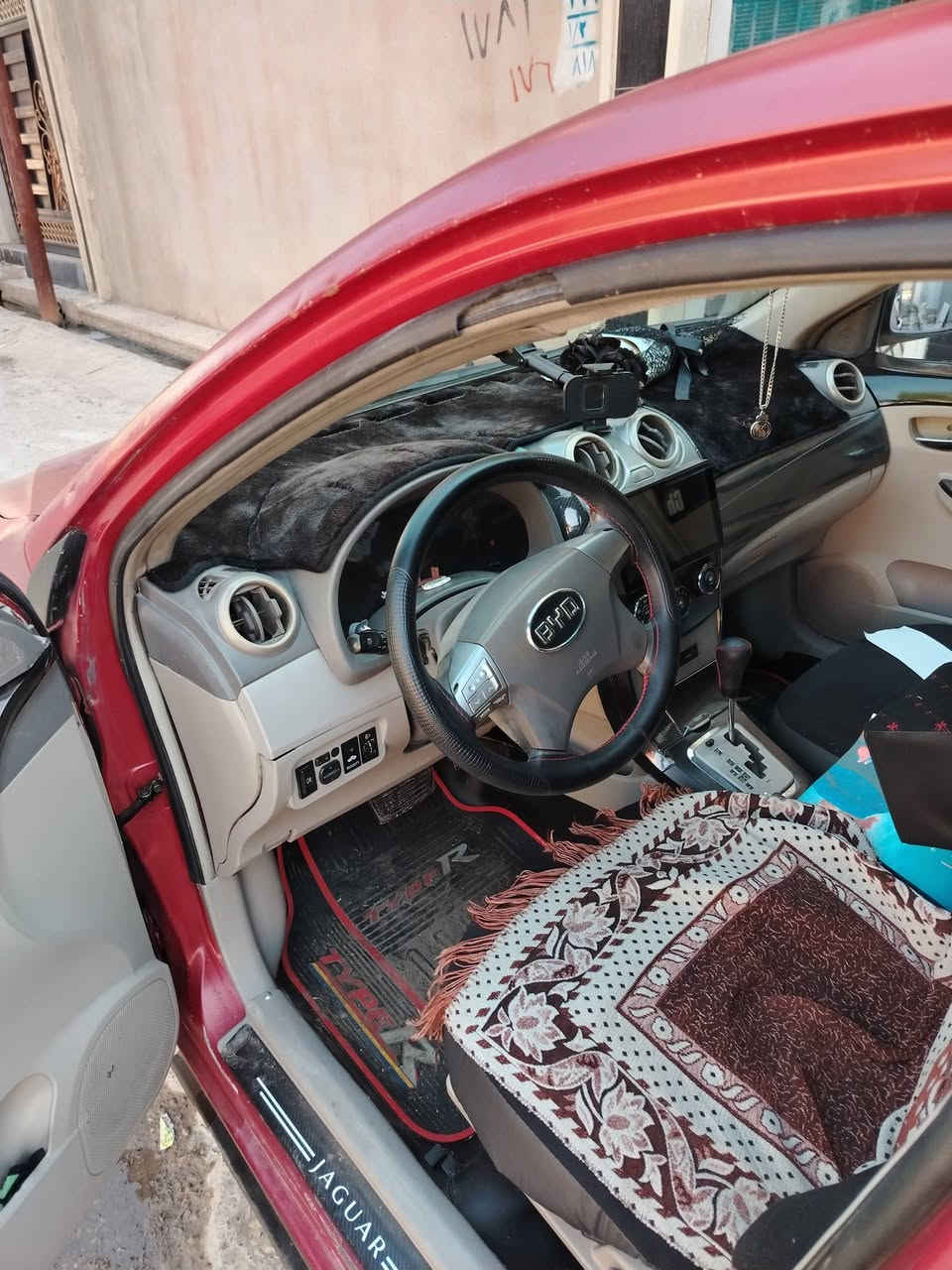 السلام عليكم
🚗 #للبيع: BYD G3 موديل 2013 🚗
​المحرك: محرك تويوتا كورولا موديل 92 (نشط واقتصادي جداً).
​الكير: كير كورولا موديل 92 
​البودي: مكفولة من الدعمات والحوادث القوية بس بيها تقحيل 
​الأوراق: شرط التحويل مباشرةً
​ الكابون : مالتها موجود
السعر : 45
​📞 للاستفسار والتواصل *********** 
​يرجى المراسلة على الخاص 📥
​
​📍 مكان التواجد: [حي سومر زيونه ]
