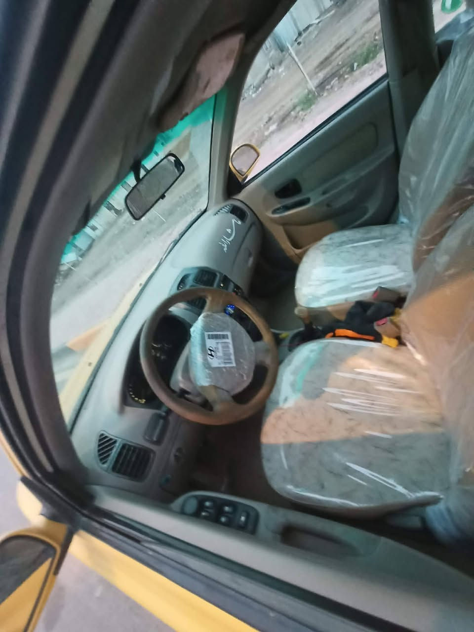 سلام عليكم فيرنه 2014 رقم بغداد سيارة مال جناي خير من الله كير محرك جديد زنون دوشمه جديده كاعيه جديده من ايدك للشارع وبل عافيه عل ياخذه  ***********
