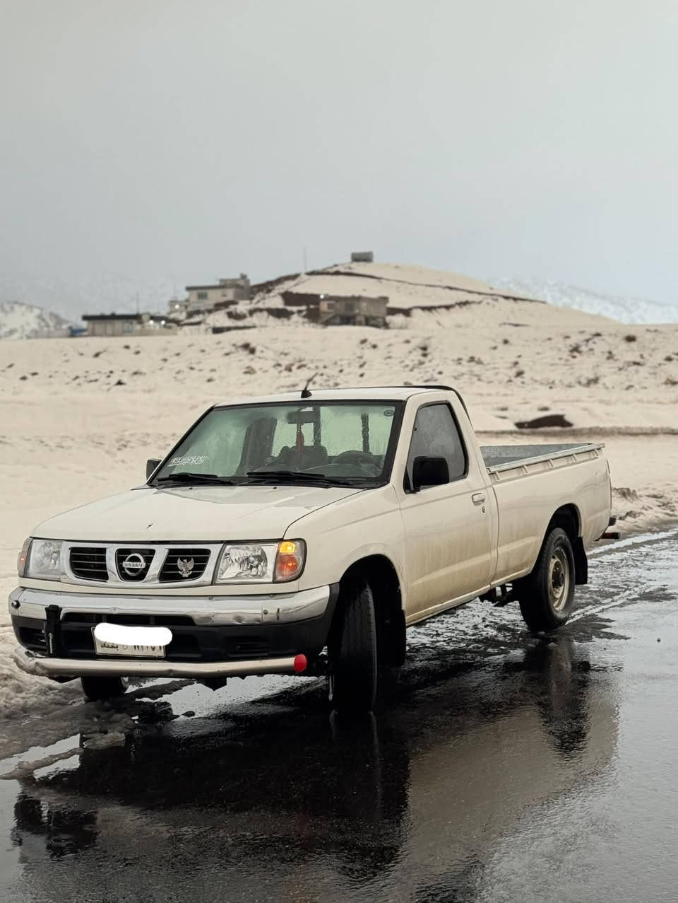 سەرەتا بە ناوی خوای گەورە.
نیسان پیکاب ٢٠٠١ئاڕم پلاستیک سلێمانی
مەکینە گێڕ ئەکسل بەشەرت
 تەبریتەو پاوەر نیە 
تەبریت ساردو گەرم لەسەر سویچ
پێشو دوای تازە دایگراوە چرکەی تیا نیە 
ناوبۆدی تازە تایە تازە 
دەعمو لێدراویو پارچە ڕەشی نیە

 
ژم.***********
