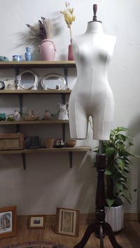 ملكانه نسائي خشب جديد07773377190بغداد فقط ماكو توصيل اخوان