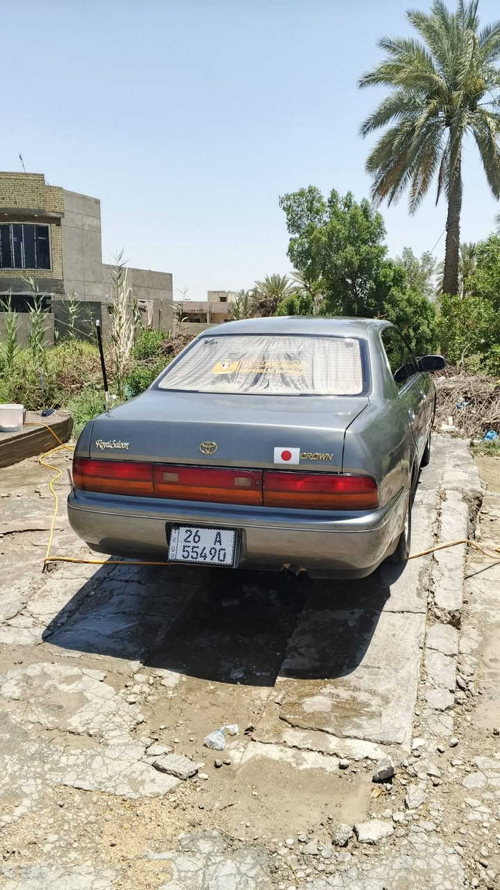 السلام عليكم البيع موديل 92 السياره جهزه من كلشي مانقصه محرك وكير وشوصي وتبريد مكفولت تخم تاير جديد بتري جديد السياره جهزه كهربية كله شغال مكاني بابل يم علي ابن الحسين مكفوله من كصه ونقل والصوليات تحويل مباشره سنويه 2030 هزه جديد السياره دكه ماله جكوج مابيه ومكفوله من الحديث السعر 57 وبيه مجال مامتوجد عله فيس ***********
