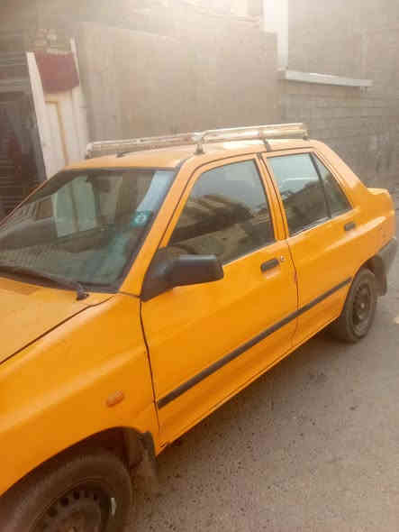 السلام عليكم سايبا للبيع موديل 18بغداد رقم انگليزي مصفره هيئه وغرامات سنويه جديده بيهه ضربة خفيفه امبدل بيهه الجاملغ الامامي الايمن مكينه وگير خير من الله حداديه نص عمر السعر 40وبيهه مجال مكان السياره بغداد حي النصر للاستفسار الاتصال على الرقم ***********
