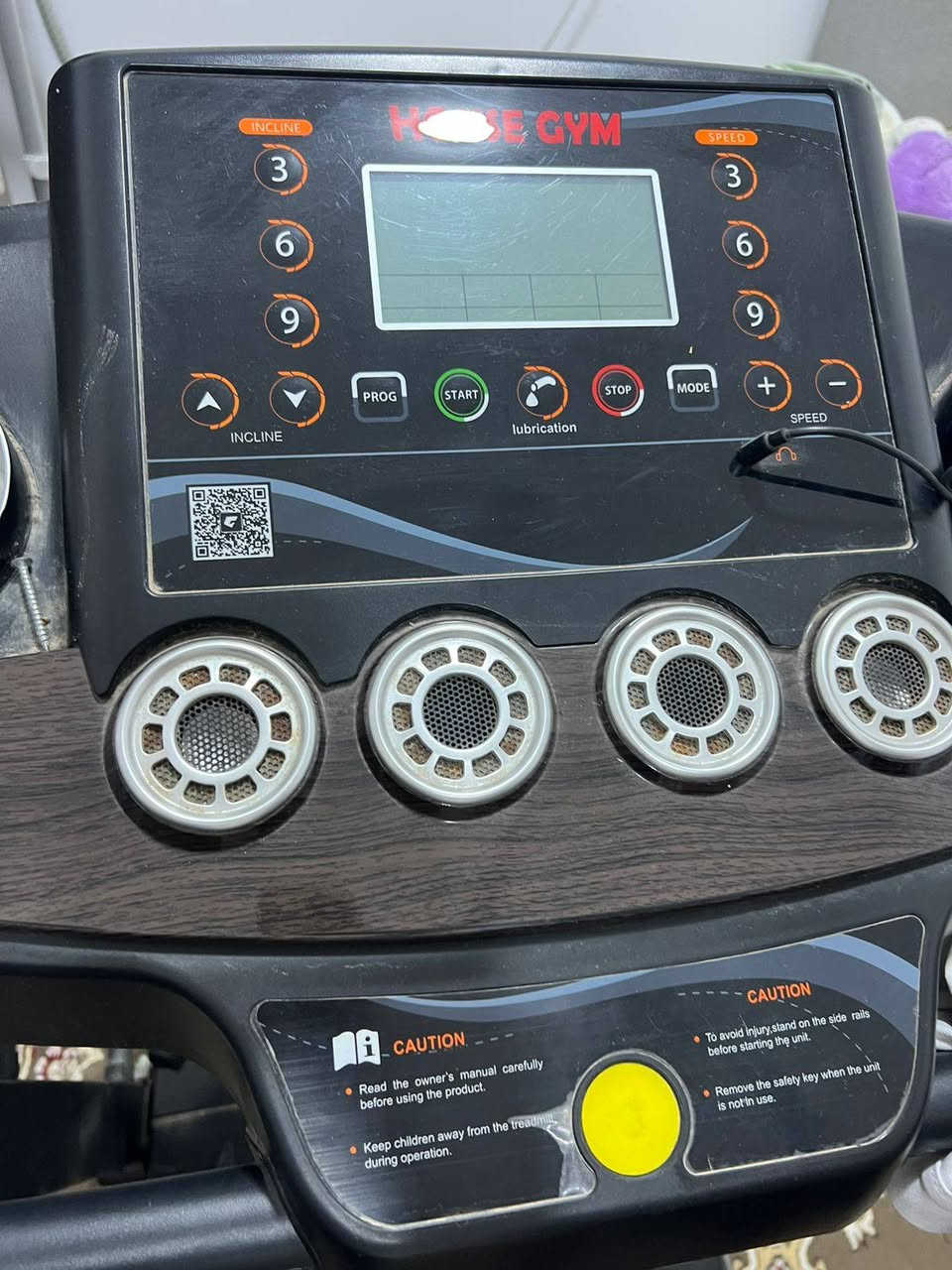 جهاز جري نضافته 100/100ستخدام 15يوم السعر 450الجهاز موجود بالنجف الموبايل***********
