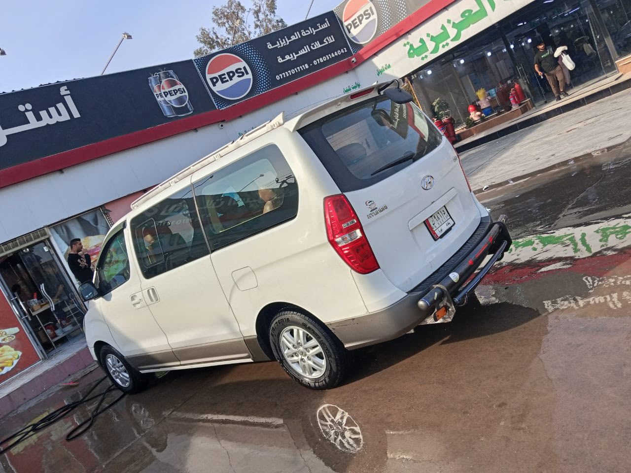 السلام عليكم ستاركس للبيع موديل 2018  مكفوله  كفاله عامه ع السونار ما عدا بارد في في ربع الجاملغ الأيسر  الخلفي قليل فقط رقم بغداد الماني تحويل ثاني يوم تبريد تدفئه شغال حداديه جديده كامله دوشمه كامله محرك خير من الله مكاني  الصويره السعر ٢٢٠ وبيه مجال غير متواجد عل فيس الاتصال عل الرقم ***********/***********
