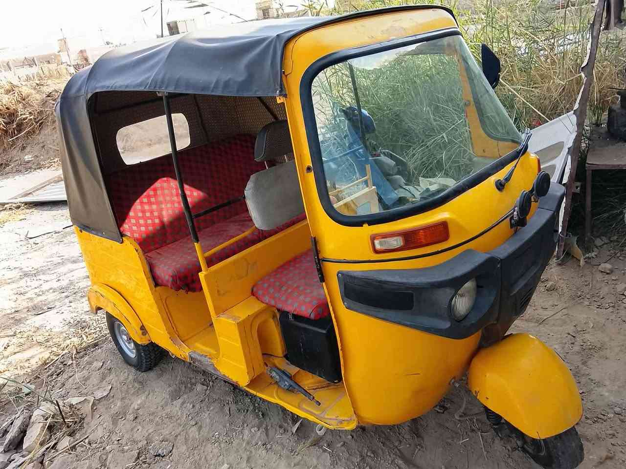 سلام عليكم تكتك للبيع موديل 850الكماليه شارع الأصفر  رقم الهاتفو
‏‪ 0780 952 8177‬
