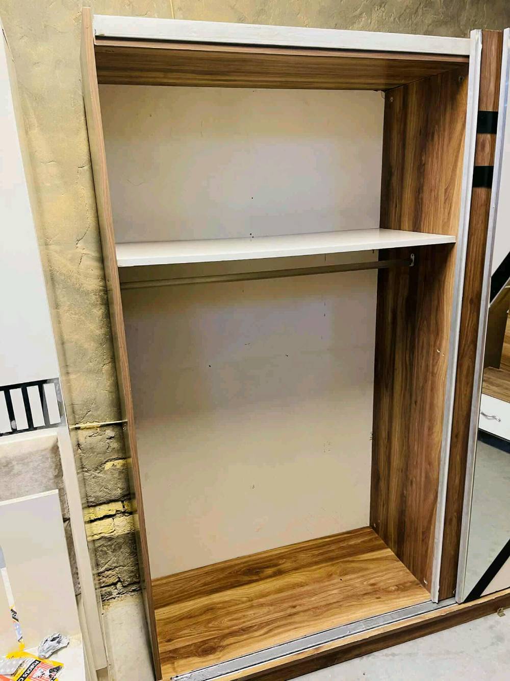 غرفه ترڪي مستخدم 🇹🇷
5قطع 
نضافه 90\💯
نضام سلايت 💢
السعر   425
سرير مخزن 🛏
مع شد🪛 ونقل 🚚  مجاني  داخل بغداد  محافظات بكروه