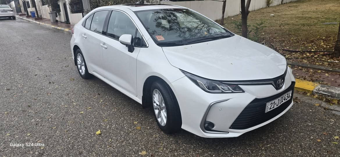 كورلا ٢٠٢٢ ساس سلايد ماشيه ٦١٤٠٠ كم
السياره استخدام سنه ٢٠٢٣ ،مكفوله من الصبغ والبارد 
***********
