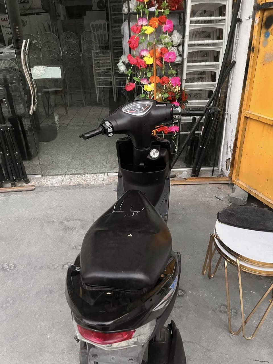 سلام عليكم دراجه ماكس عدله لبيع دراجه نضيفه كفرات دجاري تايرات جدد جلاتيني الرقم ***********
