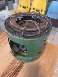 جوله مستخدمه شي قليل عايزها فتايل اخت الجديده 15الف.  07701017227