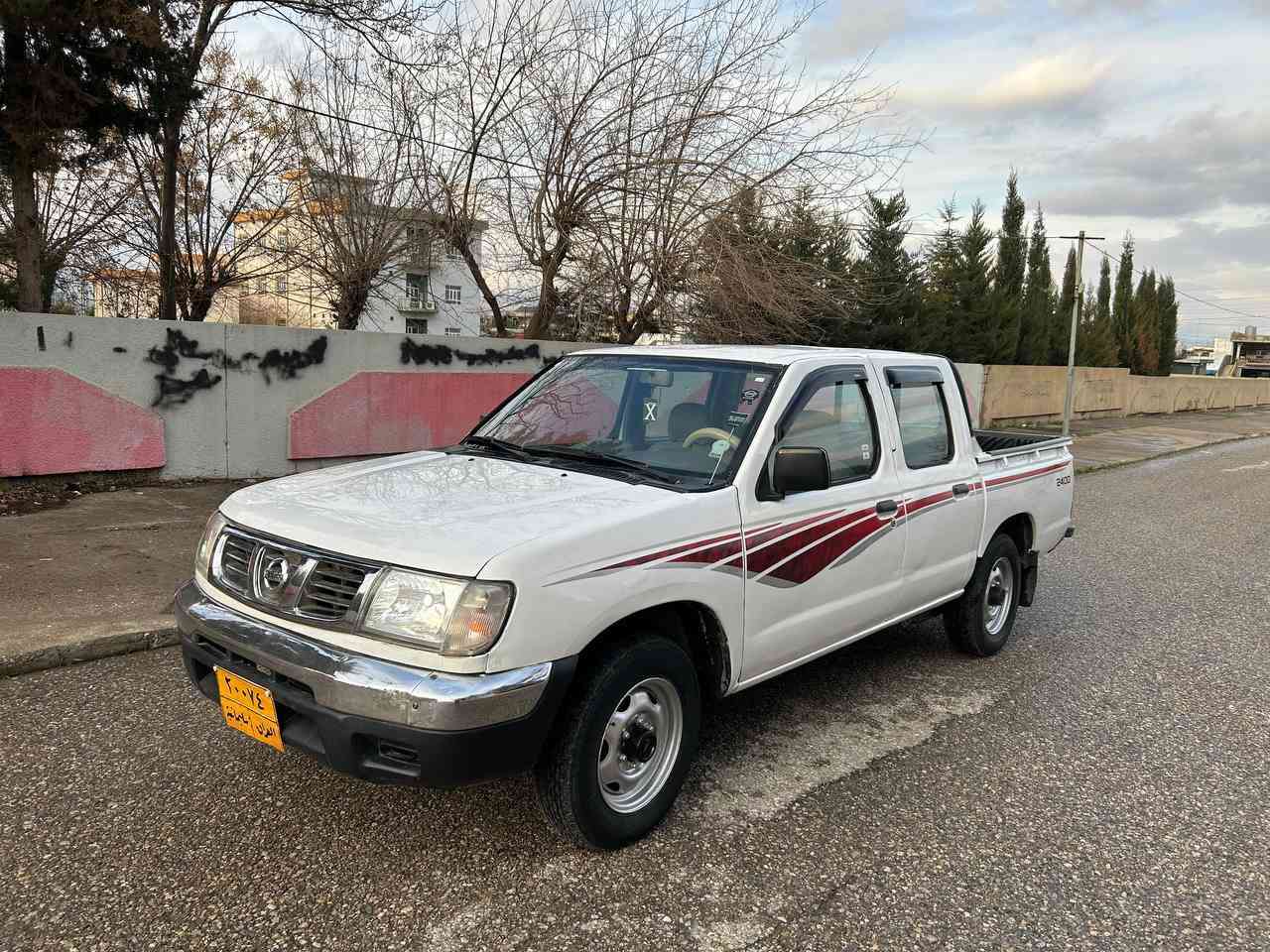 بەناوی خوای گەورە

**************************

نیسان مودیل 2002  محەسەن ، پاوەر ،گێڕو مەکینەو تەبریدو ئەکسلی بەشەرت، چوار تایەی تازەی لەژێردایە، سەنەوی بەسەرچوە، بەشەرتی تەحویل و غەرامە، پەڵەپەڵە بۆیاخی هەیە
نرخی 73 مجال
شوێن / زەڕایەن-هەڵەبجەی تازە

************************** السليمانية, العراق
