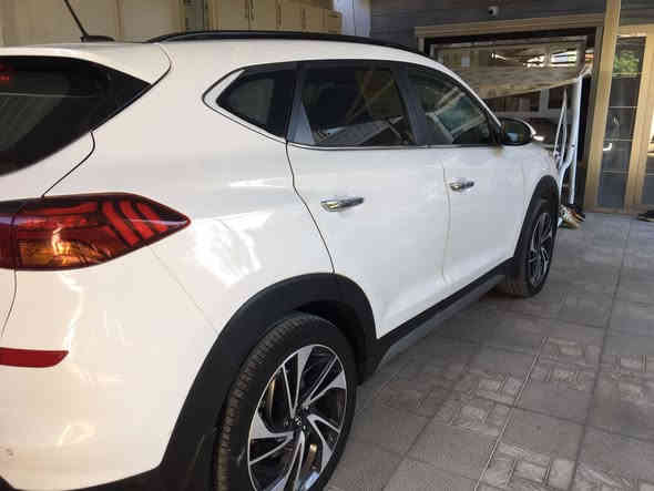 السلام عليكم 

٢٠٢١ وارد خليجي فول نضيفه  مكينه دوش نقص واحد مابيها بس بارد وخفيف كلش ماشيه ١٢٦ الف وسقف بانوراما كشنات مخمل لون جملي وكهربائية بصمتين تشغيل عن بعد بلاد كفاله من الصبغ جديده السياره ومدوشمه دواخلها نقص واحد مابيها عنوانها ديالى خانقين سعرها ٢٢٥ وبيها مجال للطيبين الشراي ومهتم يتصل 
والسياره وكاله عبد الكريم الشيخاني 
 
***********
***********
