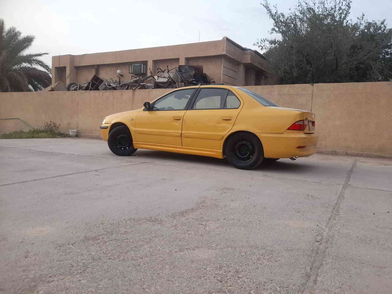 السلام عليكم سمند سورن مديل 2011 للبيع مكاني واسط سنويه مانافذه لل27 رقمها ميسان مصفره غرامات وهيئه ترهم مراوس او بيع شراي اتصل السعر 26وبيها مجال ***********
