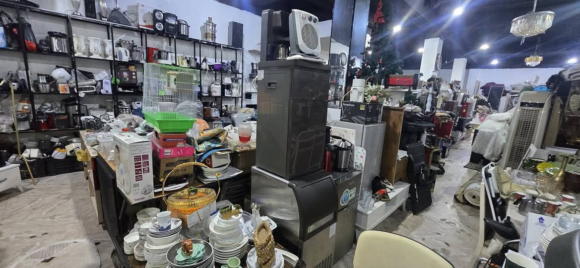 كرين فروتن كلوبليت لناف مالي محل جاسم جراني معروف ملتاي سري دف قاعد جوان بنزيخنا ن ***********
