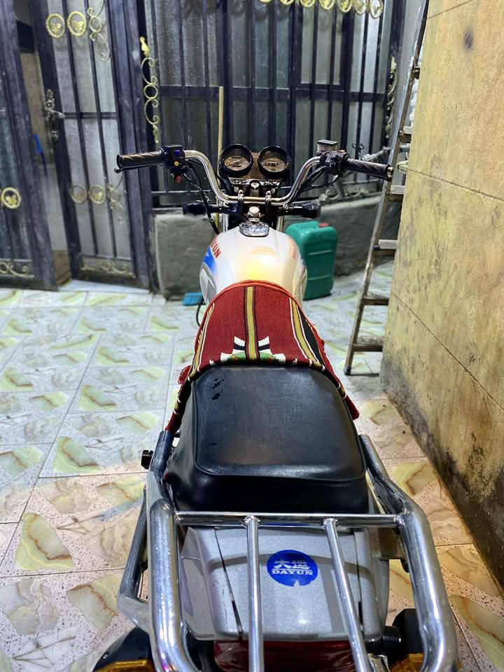 للبيع دايون عضم موديل 19 كلك 

السعر 550 وبيها مجال بسيط ويل خلفي جديد 

العنوان كربلاء طويريج 

رقمي ***********
