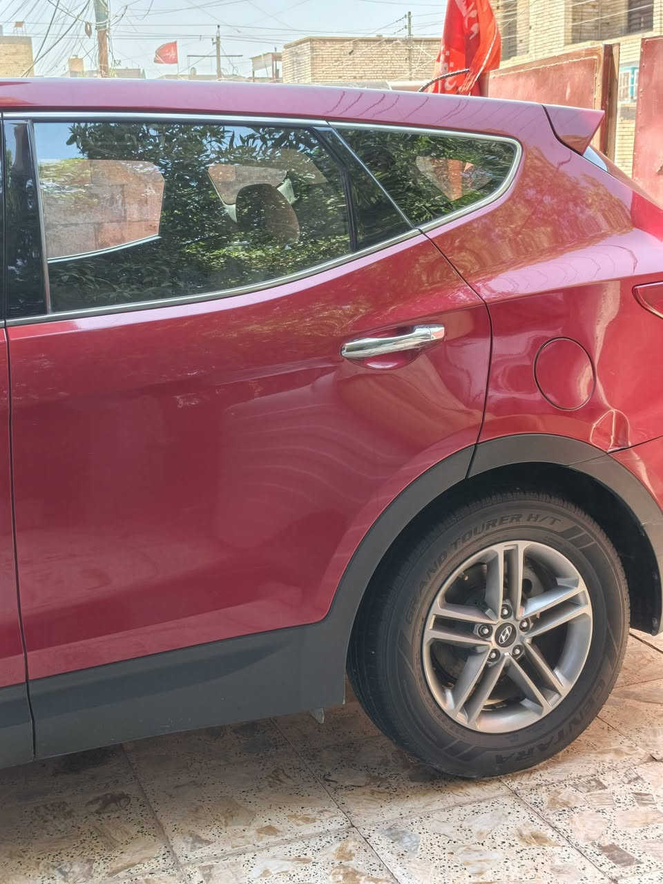 سلام وعليكم سنتافي مديل 2018 وارد امريكي 2400 GDi
4سلندر دفع رباعي نضام تزحلق  5راكب باتري جديد سياره بسمي ماشيه 74ميل سونر داخل المنشور

تحكمات ستيرين تبريد قطعتين داخل صاج تفاصيل تصال على رقم ***********العنوان بغداد سعر 143 وبيه مجال 

صور الحادث داخل المنشور.
