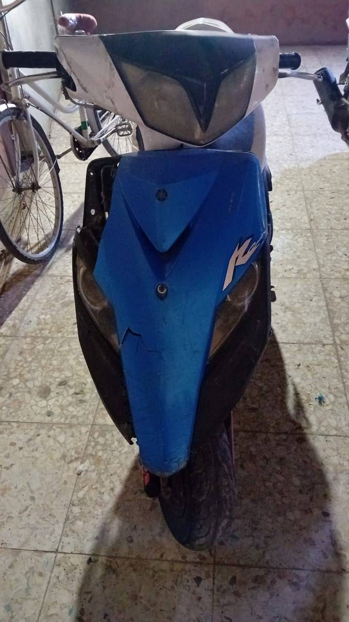 سلام عليكم للبيع الصور قبل شهر
هسة ماغاسلهة بيه تراب 
جفتتهة وكامت تشتغل نص ساعة امشي بيه وتحمة وتطفة بيه صوت هم ابيع هالموجود 400 رايدهة بيه مجال للشراي 
بغداد العبيدي 
***********
