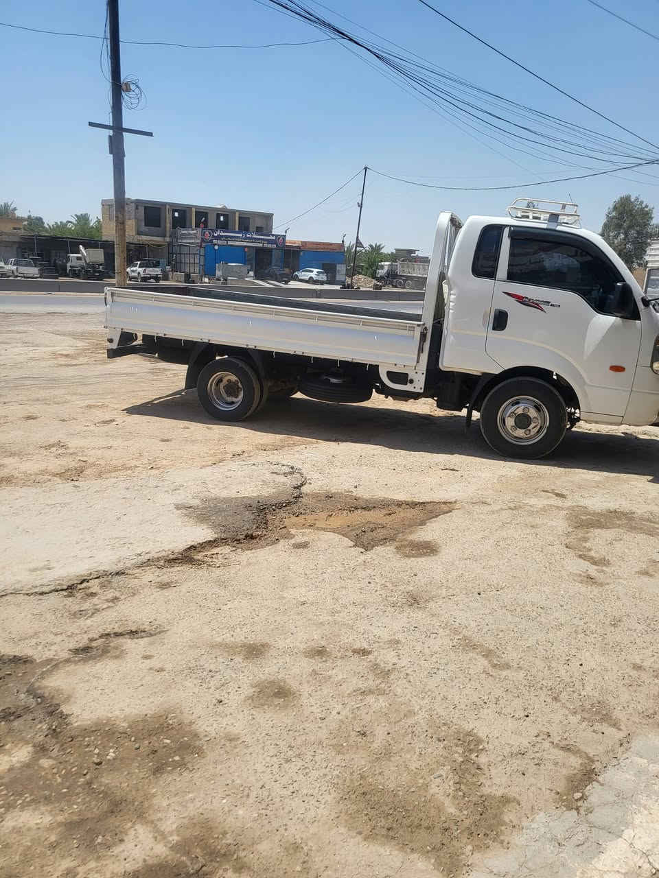 كيا فحل موديل ٢٠١١ سبلاين رقم بغداد تحويل مباشر سياره جاهزه عله اخر نقطه للستفسار ***********
