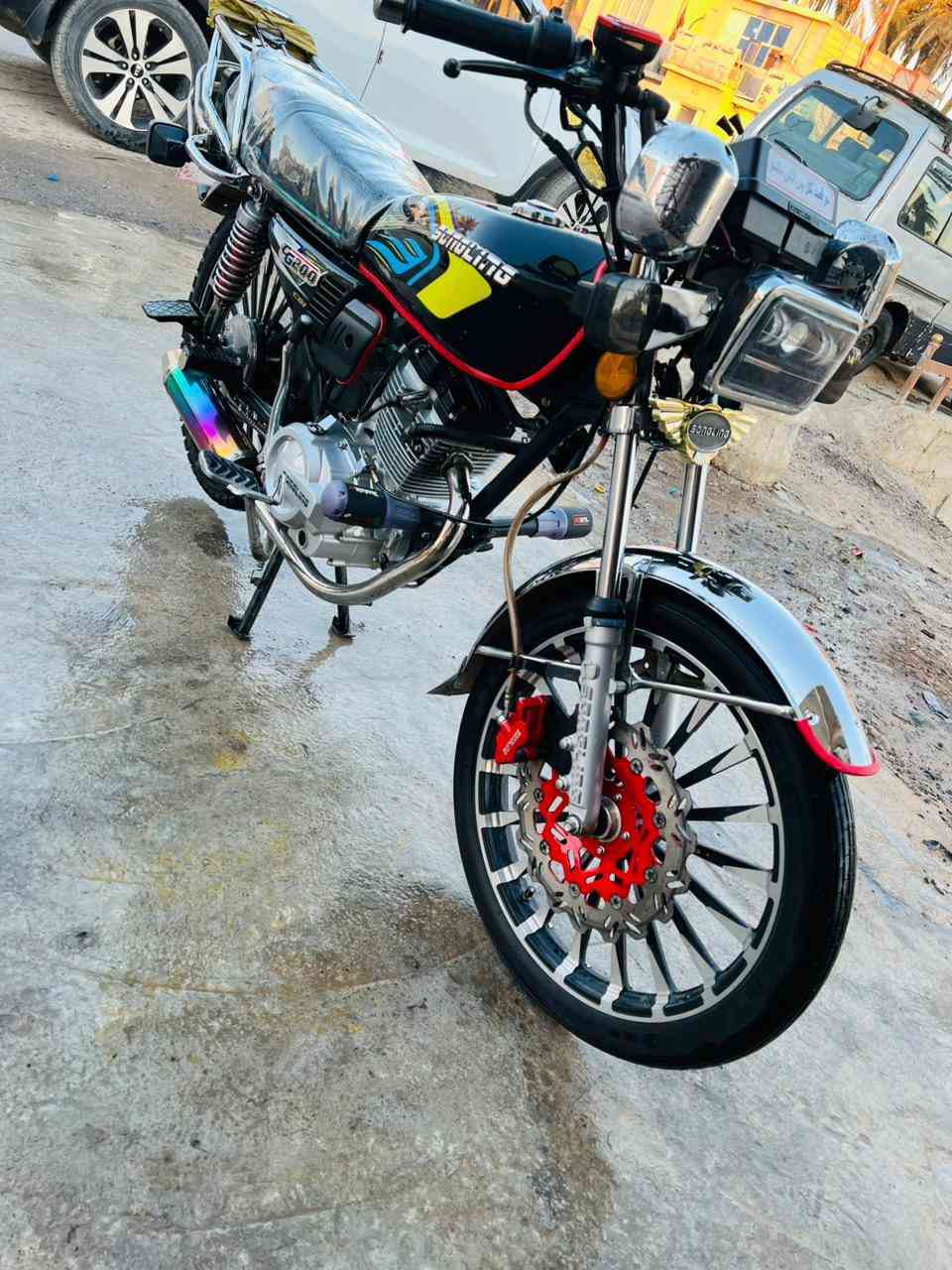 سيفان للبيع كله شغاله موديل 2025جديد صانصه رياضي بصمه شغاله مابيه ينقص شراي هاذا رقمي ***********عنوان ديالى طريق دلي عباس
