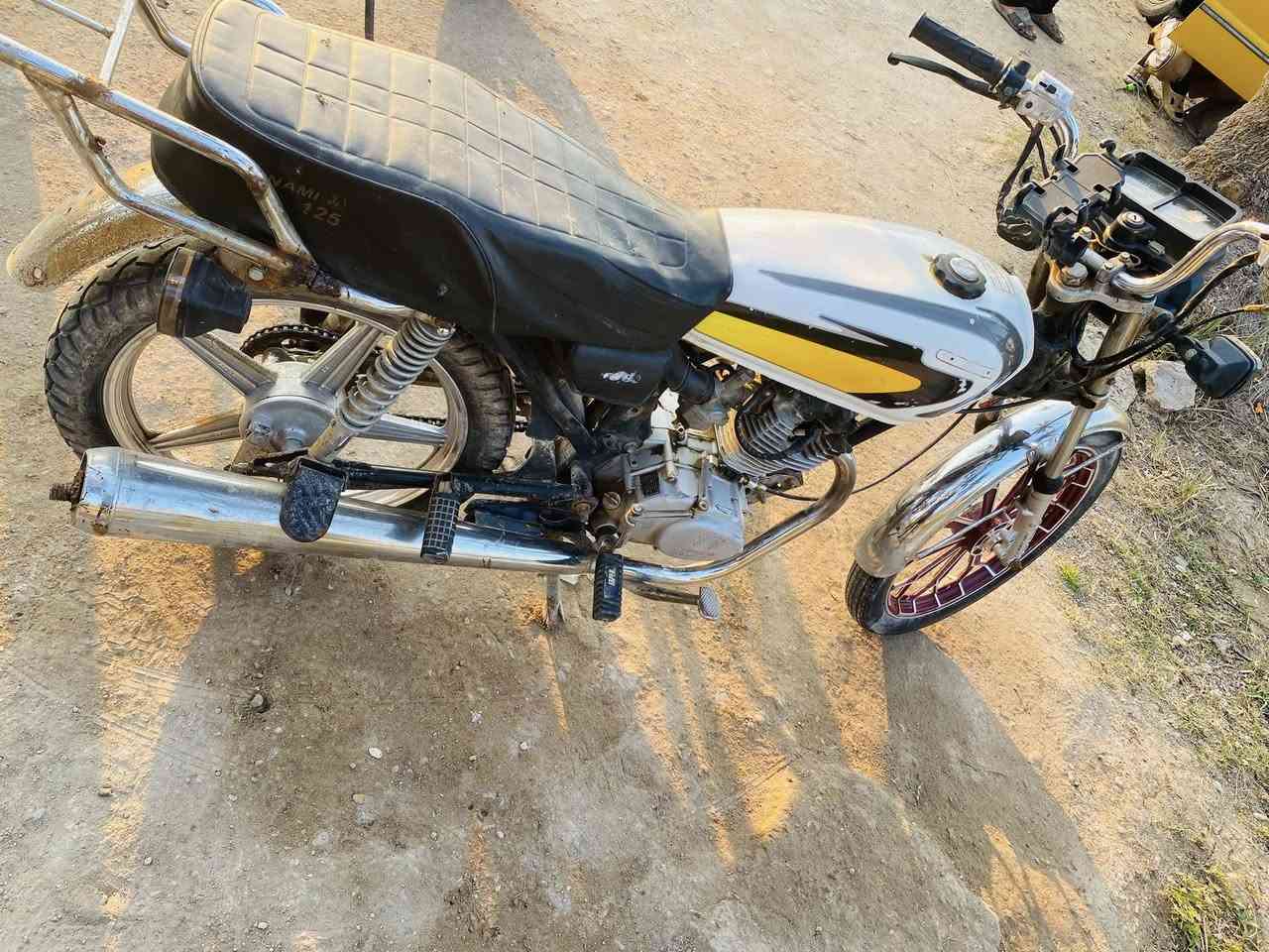 دراجه تايكر للبيع سعر ٢٥٠دراجه تخبل ناقصه شغلات بسيطه شلعه تخبل مكاني بغداد الدوره رقم الهاتف ***********
