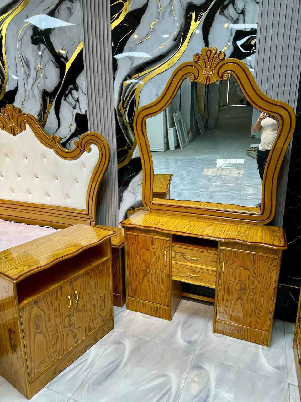 غرف صاج شغل نجاره عراقيه صاج 4 ملم
السعر 800 الف.  عدد القطع 7 
موقعنه بغداد التاجي فقط المناطق القريبه عالتاجي توصيل وشد  مجاني 
اما باقي مناطق بغداد توصيل وشد 25 الف 
ومحافظات حسب البعد. 
للطلب والاستفسار مراسلة الصفحه


**إذا كنت صاحب هذا الإعلان وتريد حذفه لأي سبب، رجاءا أرسل رسالة إلى الدعم الفني**