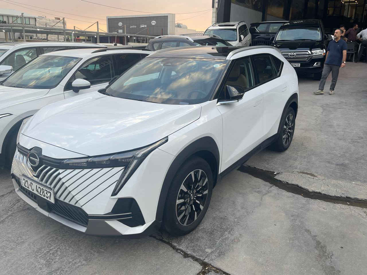 للبيع
ايمكو موديل 2024لون رمادي
محرك 2000 تيربو فول مواصفات
كفاله عامه
للاستفسار الاتصال ‏‪***********‬‏
