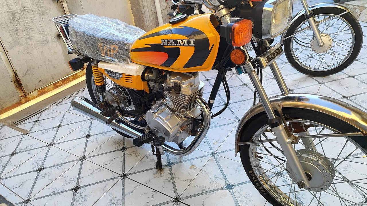 دراجه ايراني شلامجه أوراق اصولي كامله 

دراجه بلاد ممفتوحه شلع مديل 23 

ترقيم مباشر مكاني بصره مدينه هوير سعر 1350

***********
