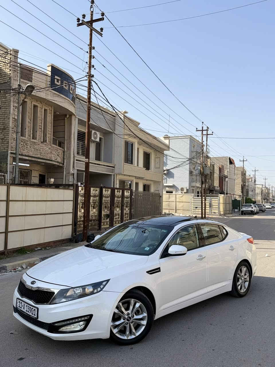 السلام عليكم
اوبتيما 2012 وارد خليجي فول 
ماشية 175 ألف كم 
السعر 141 وبيها مجال بسيط
بانوراما 
بصمه
لايت زنون 
مري شفط
تحكم ستيرن 
شفتات ستيرن 
تخم تاير جديد   
رقم إنكليزي بغداد
بأسمي هزة وسنويه جديدة 
تحويل ثاني يوم 
السيارة مكفولة كفالة عامة 
عدى تكحيل كارت أربع أصابع 
بهلال الجاملغ الخلفي 

مكاني بغداد حي الجهاد 
للأستفسار 
الأتصال ***********
واتساب ***********
