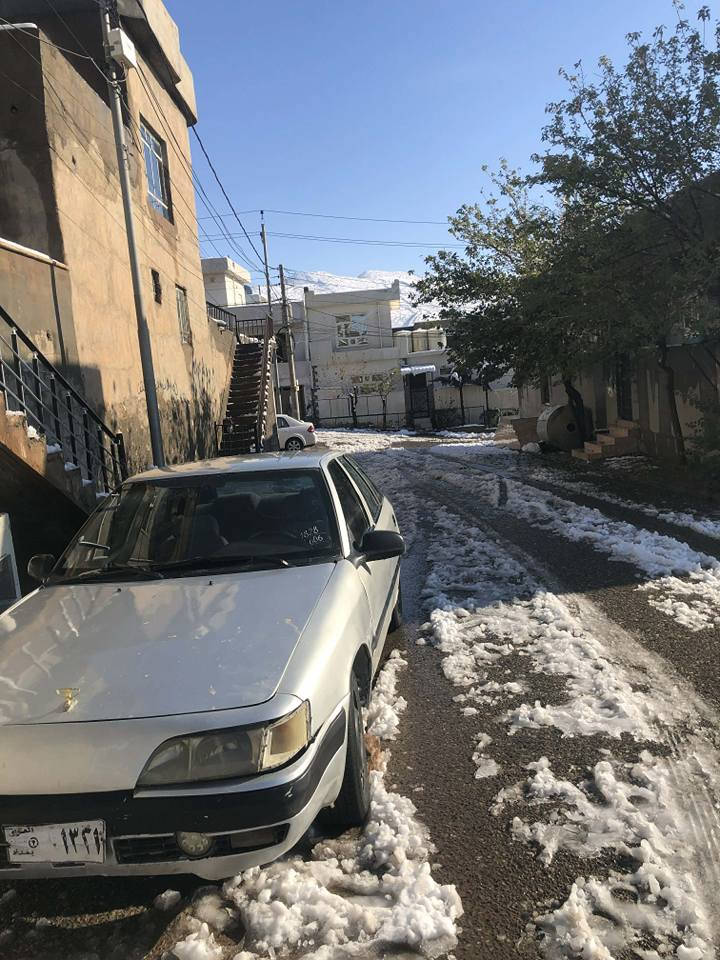 دایۆ اسپیرۆ
١٩٩١
پاوەر
جام کارەبایی
ئاڕم پلاستیک سلیمانی
ئاڕمو ئەوەلیات بەشەرت
سەیارەکی جوانە
وەرگەڕاو براوە دەعم بەشەرت
گێر 
مەکینە
کارەبای
گەرمی
هەمووی بەشەرت
ماڵی فەقیرە
شوێن کۆیە
سعری ١٧ وەرەقەو مەجال
*********** رانية, السليمانية
