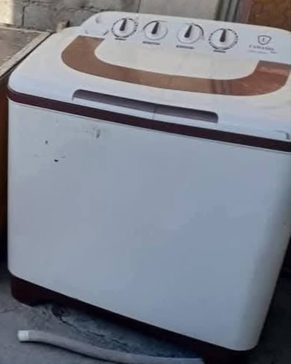 غراض للبيع
بغداد المحمودية 
المكان قرب مستوصف المحمودية مَقابل مستشفى الأسنان الصحي
ثاني محل 
***********
***********
اللهم صل على محمد وال محمد
