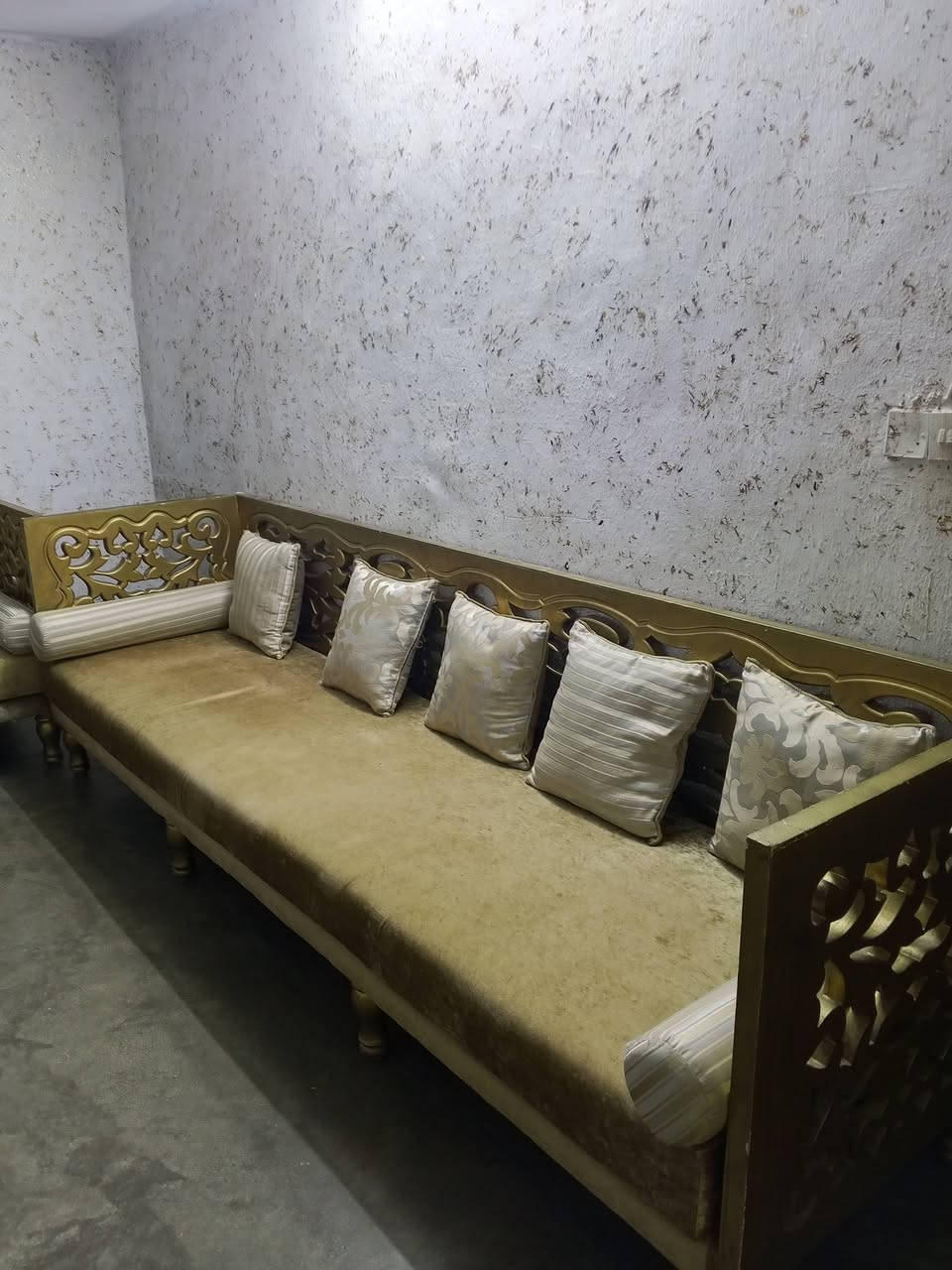 من رخصت الادمن قنفات للبيع سعر 200 وبيهن مجال شويه


**إذا كنت صاحب هذا الإعلان وتريد حذفه لأي سبب، رجاءا أرسل رسالة إلى الدعم الفني**