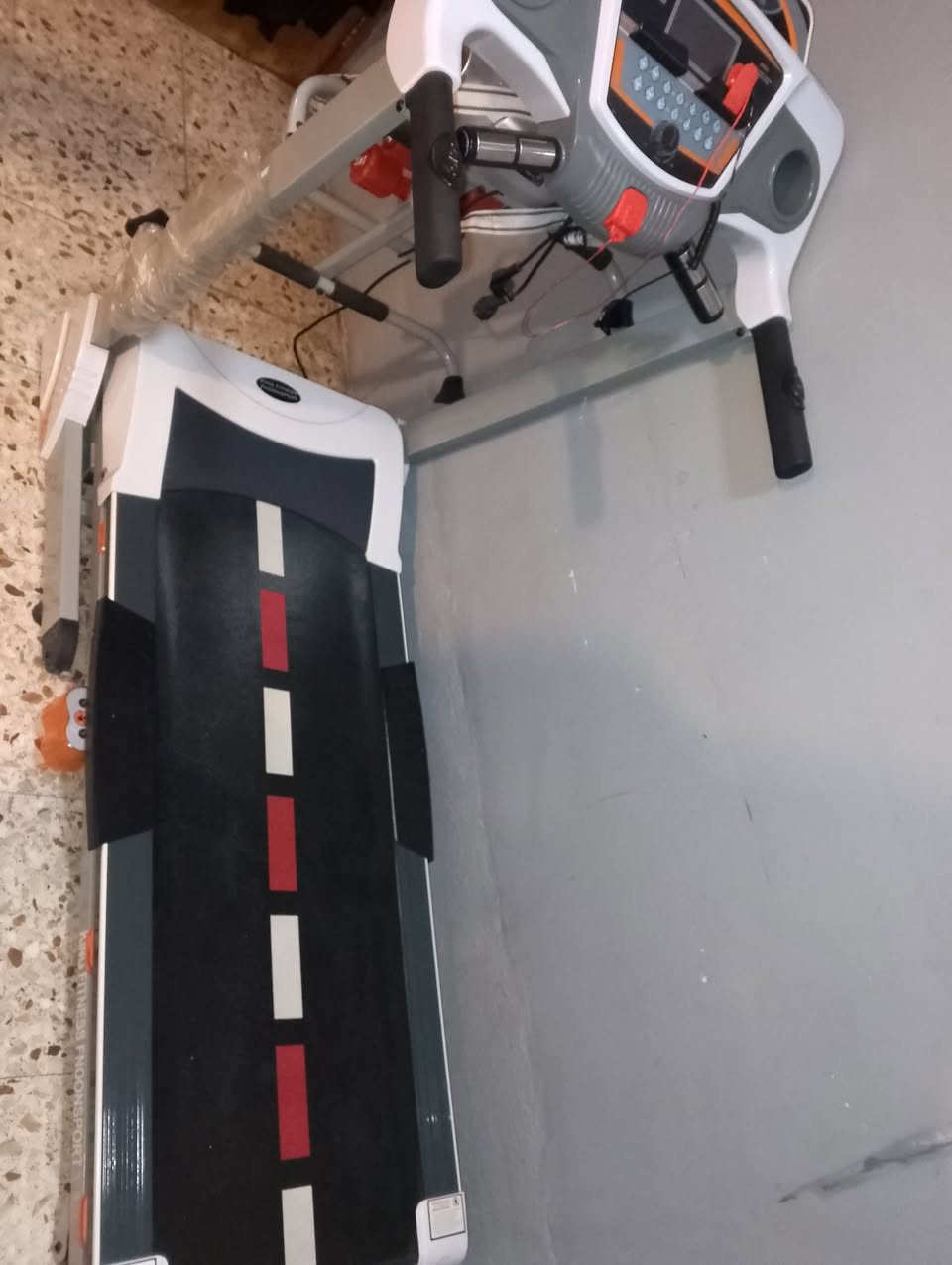 جهاز جري نظافة 100%
السعر 550 الف 
العنوان بغداد الدوره


**إذا كنت صاحب هذا الإعلان وتريد حذفه لأي سبب، رجاءا أرسل رسالة إلى الدعم الفني**