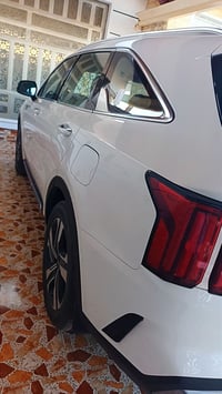 سورنتو فول مواصفات عده البنرامه كفاله عامه سبعه راكب 21  07810142069