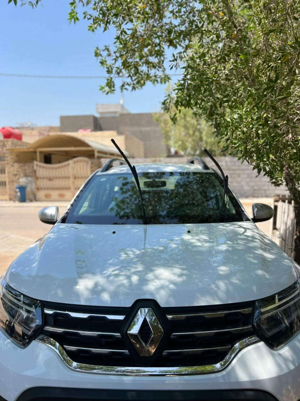 سلام عليكم رينو داستر٢٠٢٥ زيرو حره صفر كيلو متر مادور بسمك ضمان ٣سنوات كير ومحارك فول مواصفات السعر ١٣٥ مكان دوانيه انتصال ***********
