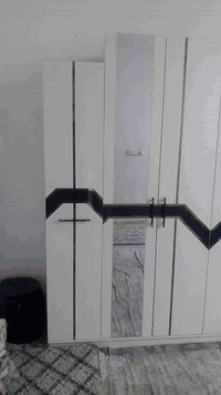 غرفه جديده ستخدام أقل لشهرين لبيع لسعر 450مكان لدوره 07775974991