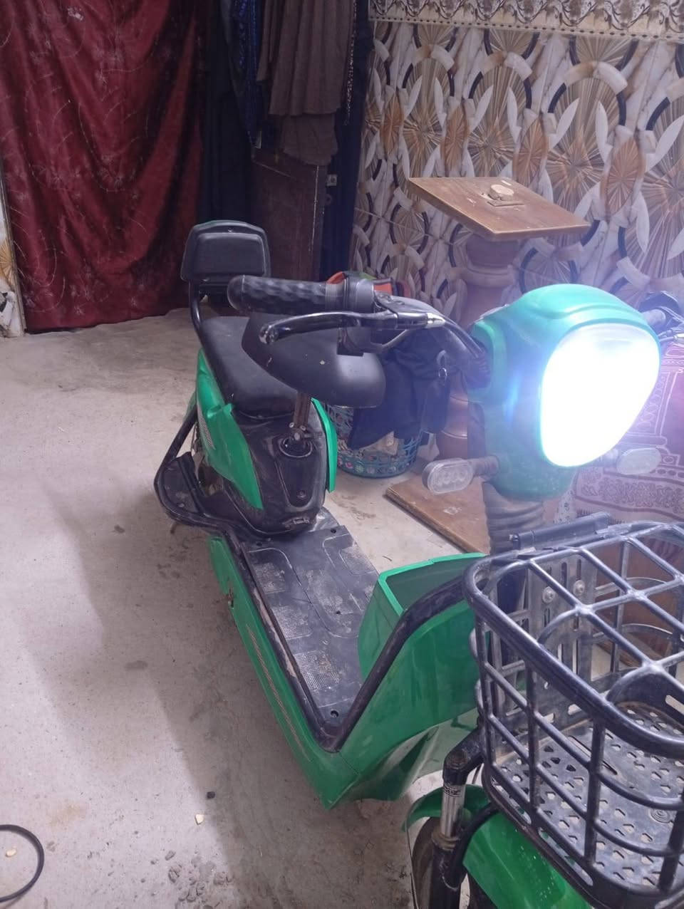 للبيع شغاله ومابيه اي نقص


**إذا كنت صاحب هذا الإعلان وتريد حذفه لأي سبب، رجاءا أرسل رسالة إلى الدعم الفني**