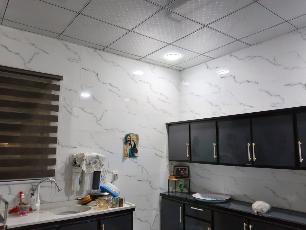 السلام عليكم
دار في مجمع الخير للبيع
#يتكون:3غرف صاله مطبغ برانيه حمامات خارجيه داخليه حديقه كراج سيارات
#مساحه: 200 متر
#مطلوب اسكان :105
***********
