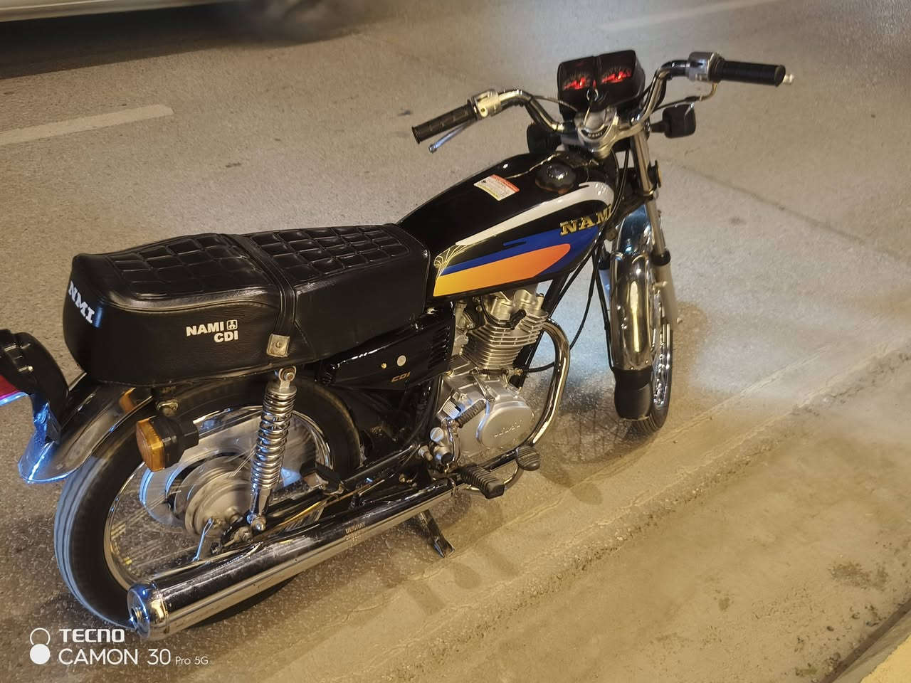 سلام عليكم شباب دراجه اربعه كير أصولي شاصي موديل 2019 وتعمير موديل 2025 شلامجه اصلي دراجه نضيفه عوزه ترتيب بسيط مكينه ما مفتوحة رايدها ب 950 وبيها مجال مكاني كوت حي لربيع الحاوي ليريدها بخدمته وهذا رقمي ***********
