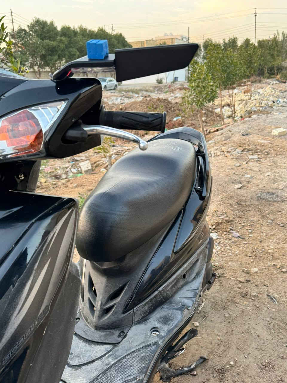 سلام عليكم دراجه سكنز فحل للبيع دراجه كفاله عامه من كلشي للبيع مكان سريع الدوره *********** السعر خاص
