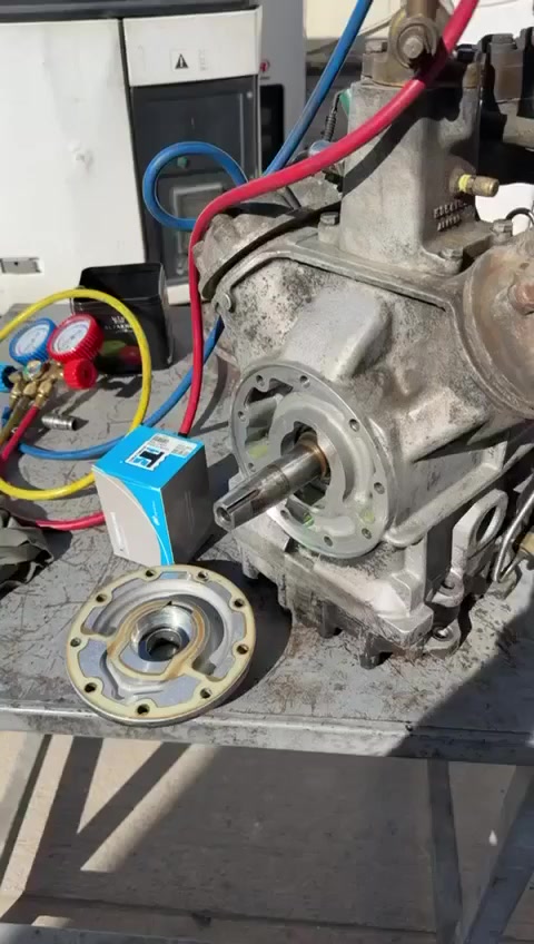 تبديل جبنة جبار
تبديل جبنة جبار اصلي مل غاز SLX400
علي تركي زاخو - ***********
