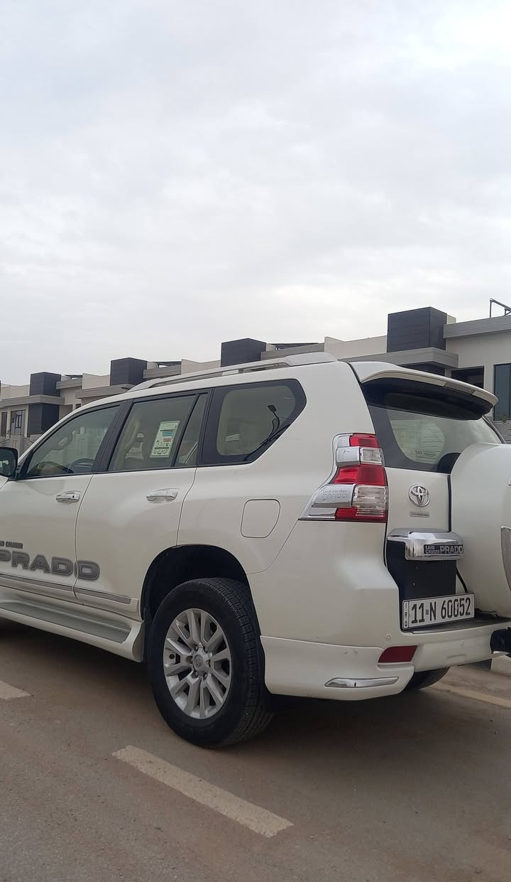 سلام عليكم
برادو 2015   VX  ساز  اصل

مكينه 4000  6 سلندر 

كراسي كهرباء فول تحكمات   مري كهرباء 

شاشه كامره حساس 

فتحه  ثلاجة زراك لايت

وبعد هواي مواصفات البرادو معروفه ال VX

رقم بغداد انكليزي الدولي الجديد 

السياره مكفوله كفاله عامه وجديده بمعنى الكلمه 

الاستفسار اكثر يرجى الاتصال الرقم 

***********
