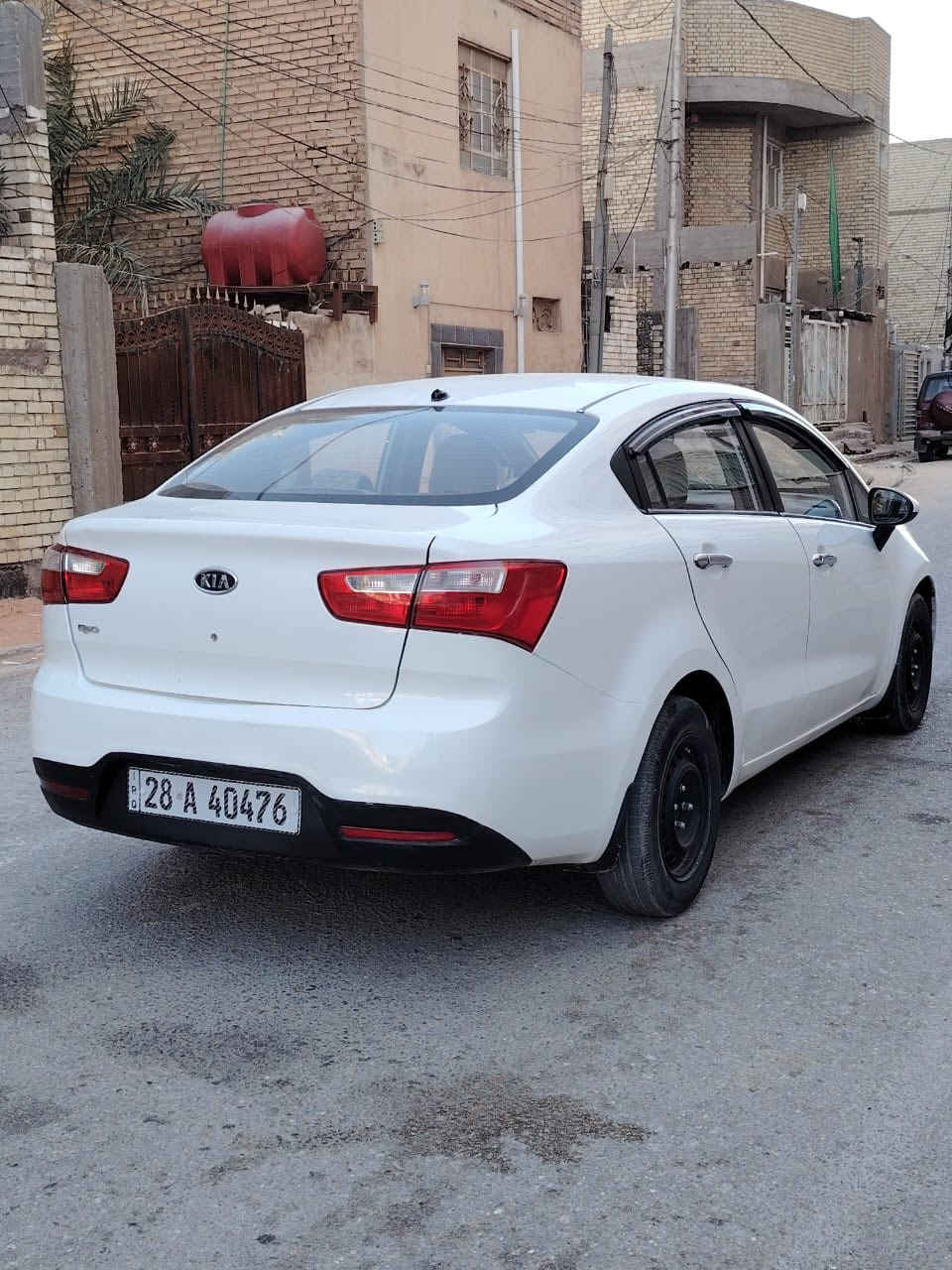 السلام عليكم
السلام عليكم كيا ريو للبيع 

مديل 2013 خليجي رقم نجف دولي سنويه جديده بسمي 

بيهه صبغ جاملغ خلفي وشبر بل جاملغ الامامي وبيهه باب خلفيه مبدله نفس اللون بدون صبغ وباقي مكفوله مكينه 1600 قطرتين  مكينه كير حداديه تبريد كلهن مكفولات مكاني نجف شارع المدينه السعر 88 وبيهه مجال للستفسار ***********
