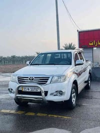 هايلوكس • ٢٠١٤ • رقم بغداد